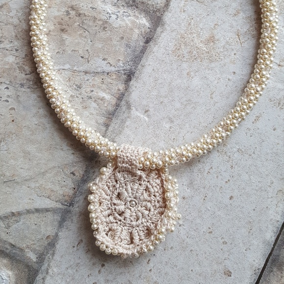 Hand crocheted Heirloom Necklace & Pendant - Picture 3 of 3